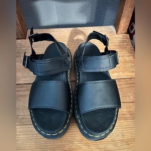Dr. Martens Voss Women’s Leather Strap Sandals. Size 7.